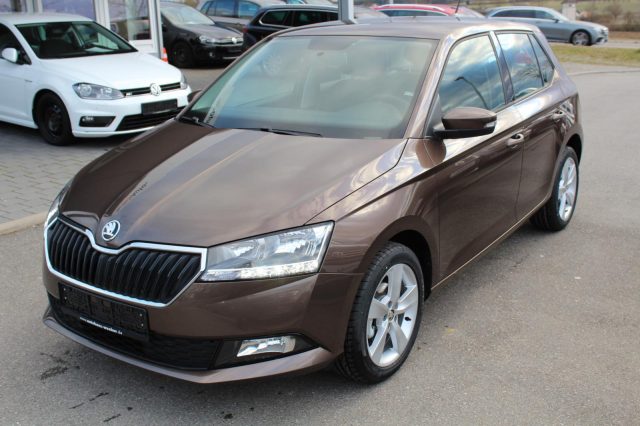 Skoda Fabia 1.0 MPI COOL PLUS PDC LM Klima -  Leasing ohne Anzahlung - 0,00 €