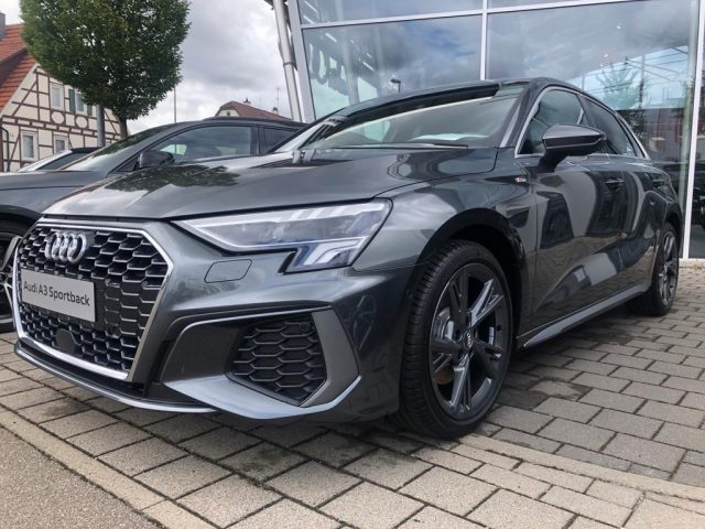 Audi A3 Sportback 35 TFSI S-Tronic S-Line AHK Navi -  Leasing ohne Anzahlung - 495,00 €