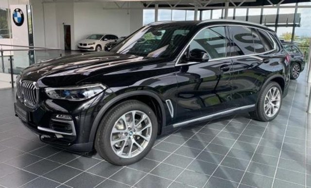 BMW X5 xDrive30d xLine Park-Assistent Laserlicht Leder LED Navi Kurvenlicht e-Sitze -  Leasing ohne Anzahlung - 853,04 €
