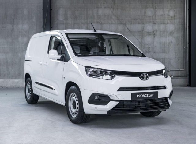 Toyota Proace City 1.5 D-4D 102 L1 Duty Comfort Temp -  Leasing ohne Anzahlung - 200,00 €