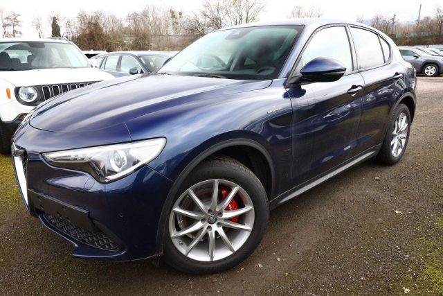 Alfa-Romeo Stelvio 2.0 Turbo 200 AT8 Q4 Super 19Z ACC Bi-Xe -  Leasing ohne Anzahlung - 474,00 €