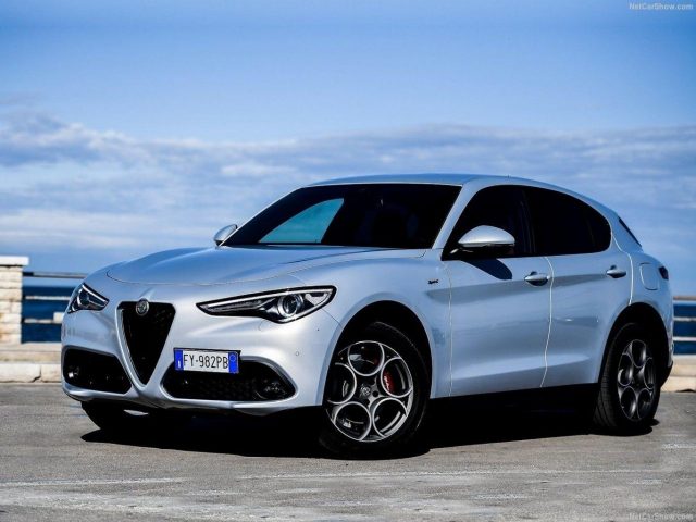 Alfa-Romeo Stelvio 2.2 JTDM 210 Q4 Aut. Veloce ACC Nav H&K -  Leasing ohne Anzahlung - 566,00 €