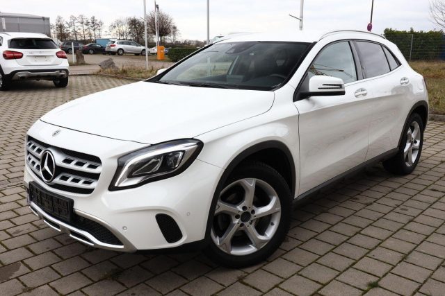 Mercedes-Benz GLA 200 DCT Urban KeyL LED ParkAs Kam SHZ Temp -  Leasing ohne Anzahlung - 340,00 €