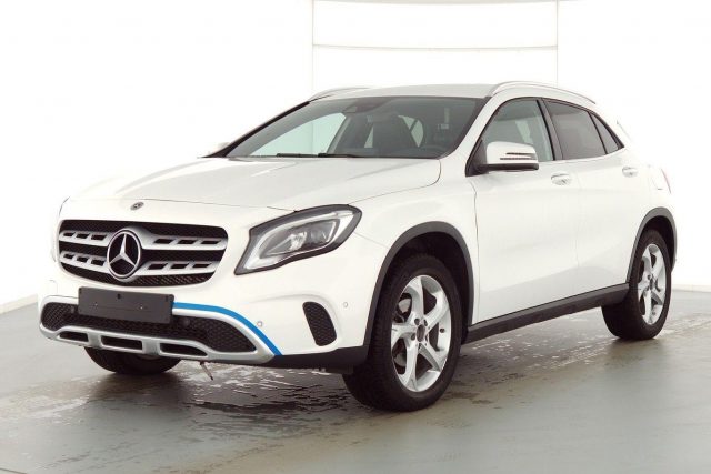 Mercedes-Benz GLA 200 DCT Urban KeyL LED ParkAs Kam SHZ Temp -  Leasing ohne Anzahlung - 320,00 €
