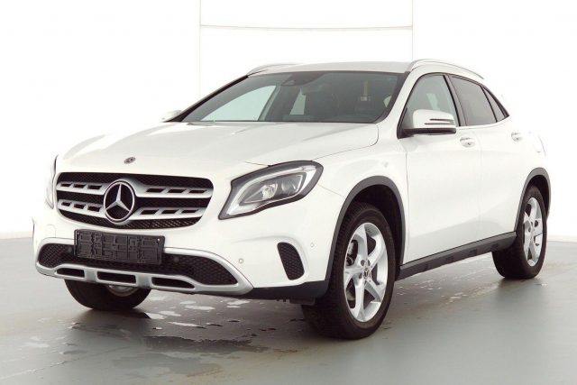 Mercedes-Benz GLA 200 DCT Urban KeyL LED Nav ParkAs Kam SHZ -  Leasing ohne Anzahlung - 321,00 €