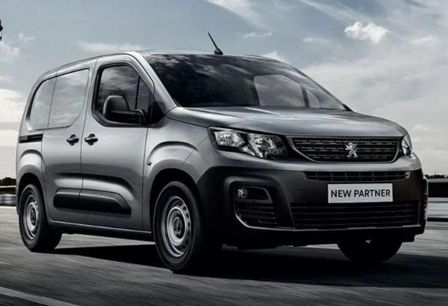 Peugeot Partner Kastenwagen 1.5 BHDI 100 L1 PDC Kam Klima Temp MFL -  Leasing ohne Anzahlung - 241,00 €