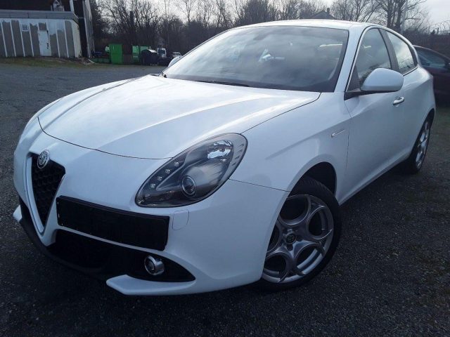 Alfa-Romeo Giulietta 1,6 JTDM 120 TCT Super Nav Xenon SHZ -  Leasing ohne Anzahlung - 225,00 €